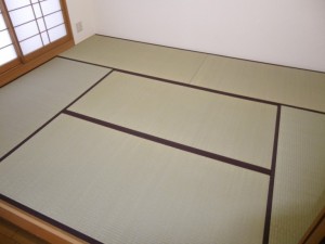 カーペット床からフローリングへ！子供にも安心、掃除もし易くなりました！