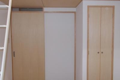建具(ドア、間仕切り)の設置・交換・撤去リフォーム 洋室(寝室・子供部屋) 株式会社はろうす