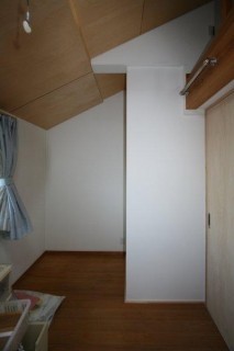 建具(ドア、間仕切り)の設置・交換・撤去リフォーム 株式会社はろうす
