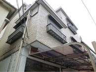 築30年の鉄骨戸建てのサイディング工事を行いました。