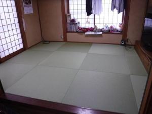 縁あり畳から希望の縁無畳に入れ替えモデルルームのように