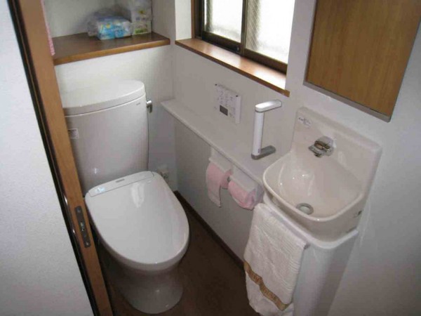 和式から洋式トイレになり、快適になりました。