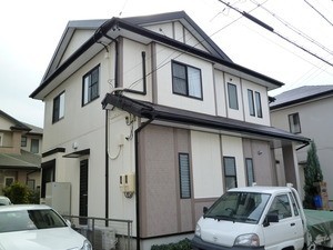 スタイリッシュで引きしまった外壁になりました。