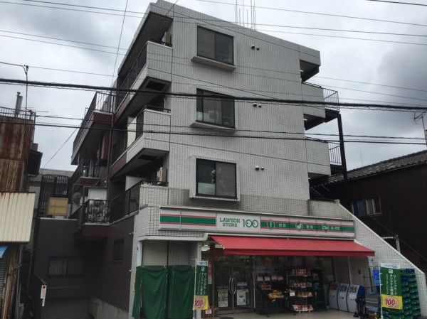 外壁の汚れと劣化が綺麗になりました。