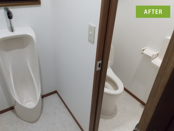 2Fトイレに間仕切り壁を新設し、小便器のみだったスペースに大便器・小便器・埋込手洗器を設置。