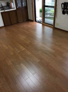 床暖房を設置したことで快適なリビング空間になりました。