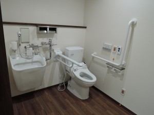 空間や器具、配置など様々な要素を考慮したリノベーション工事になりました。