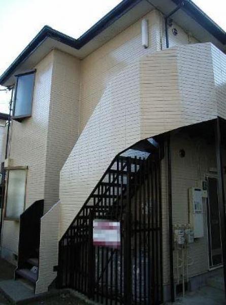 錆などがあったアパート全体綺麗に仕上がりました