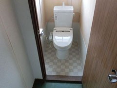 和式のトイレから洋式のトイレへ換えて、足への負担が軽減されました。