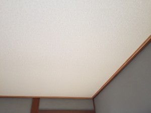 以前のような素敵なじゅらく壁のお部屋に戻りました