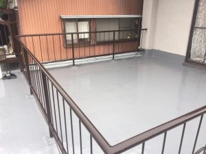 防水塗装を行い、住まいを雨水から守ります