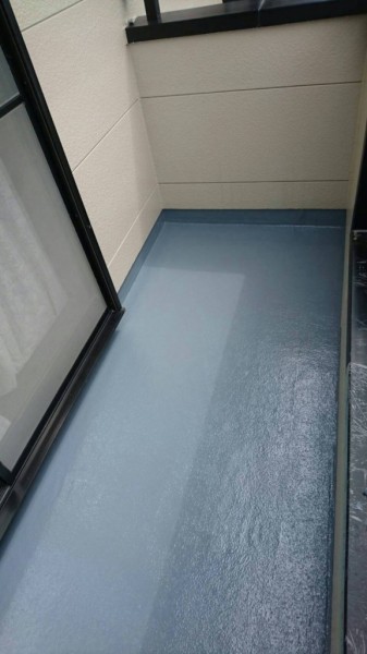 ベランダの防水工事を行ったことで安心して利用できるようになりました