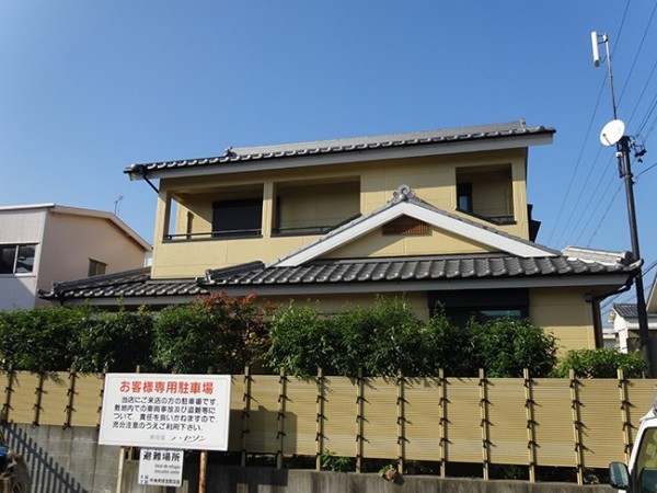そのままの雰囲気を残しつつ、塗り替えを行いました