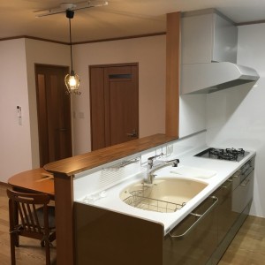 外壁　トタンからサイディング　屋根　瓦から軽量屋根