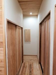 木のぬくもり溢れる水周りに！