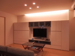 住み替えのマンションの洗練されたインテリアリフォーム
