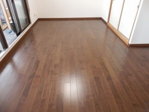 カーペットから夢のフローリングに張替え
