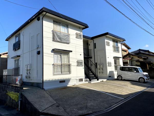 外壁塗装・防水工事リフォーム 国家資格1級塗装技能士の親方直接施工の塗装屋さん「 坂木塗装」
