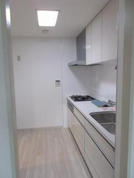 マンションの一室のフルリフォーム！綺麗になり、快適に住めるように。