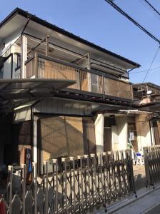 色あせていた家に艶が戻り、綺麗な外観に！