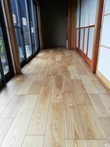 台風や大雨の影響をなるべく受けないようサッシを交換しました