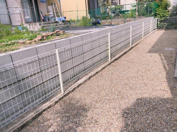 擁壁ブロック積みなおし工事