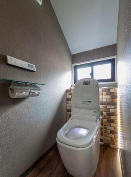 トイレリフォーム ウッディホーム 千葉中央店
