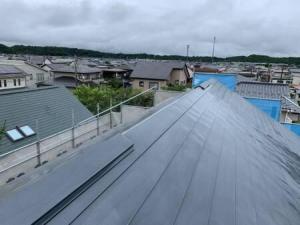 3回塗りで綺麗な屋根の状態に