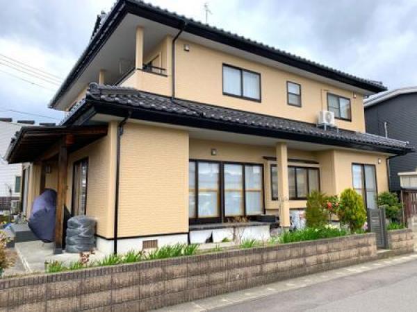 艶のある塗料でピカピカに！隅々まで綺麗になりました！