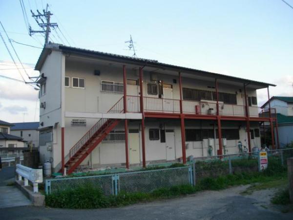 アパートの鉄骨階段をウレタンにて塗装、補修しました