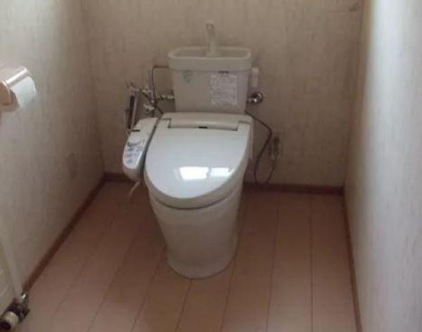 綺麗で清潔感のあるトイレに変わりました