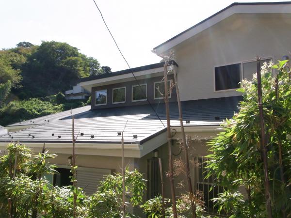 フルリノベーション+耐震補強　高窓からの採光で明るく
