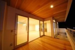 アパートの居住部分や外壁塗装をリノベーション