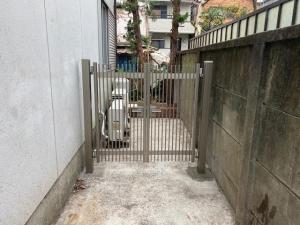 門扉設置で防犯性も高まりました