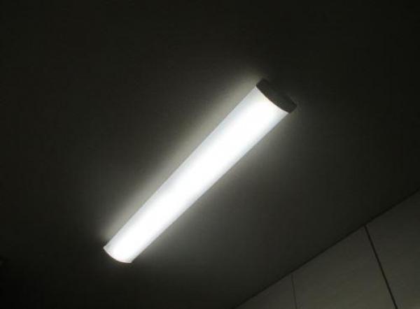 気になっていた箇所の電気工事が一気にできました