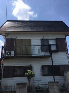 傷みが激しいアパート屋根の塗り替えました！