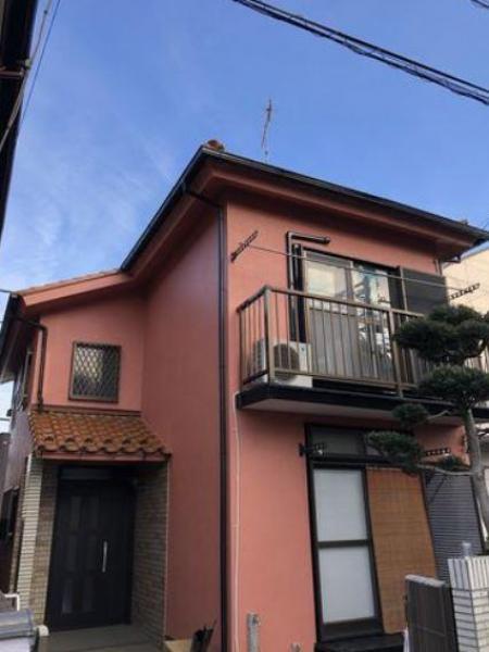 壁の状態に合わせて計4回塗りで仕上げました！