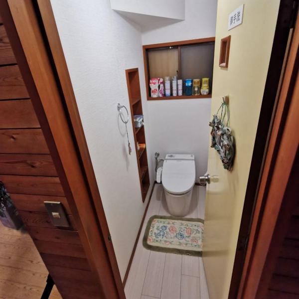 トイレリフォーム 床・フローリング張替え 山梨住宅総合メンテナンス