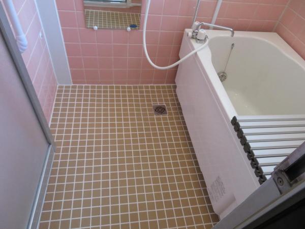 コストを抑えながら浴室を原状回復しました