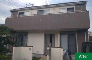 暗かった印象の家が明るいツートンカラーの家に戻りました！塗料も長持ちするものを使用しました！