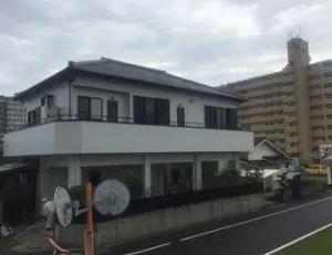 無機ＵＶコートで塗り替え。真っ白で綺麗な外壁に。