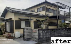 和風建築にあうイエローの落ち着いた外壁に