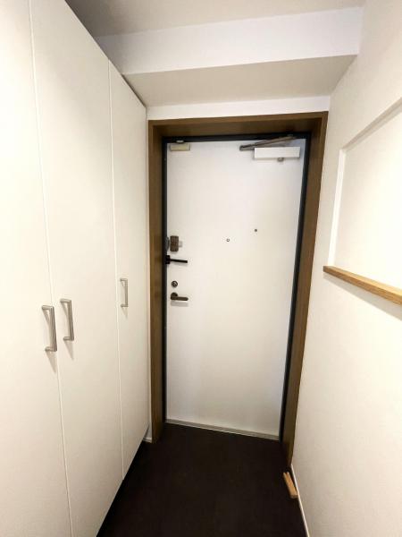 建具交換で明るく爽やかなお住まいに