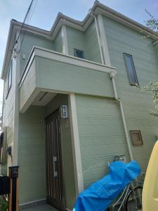 期待通りの色、質感を実現し、家全体の美観と価値を向上させるシリコン塗料を使用