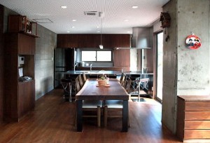 コミュニケーションはスムーズにできるようになり、部屋はすっきりしました。