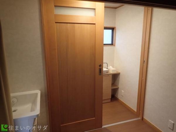トイレリフォーム バリアフリー 住まいのオサダ