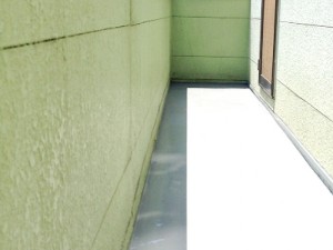 ウレタン防水、はばきで完全に水漏れを止めました。