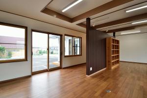 事務所の洗面所やトイレ、内装をリフォームしました！
