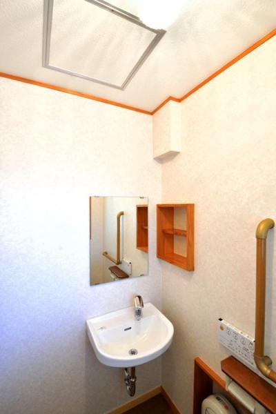 トイレリフォーム バリアフリー 有限会社共和木材