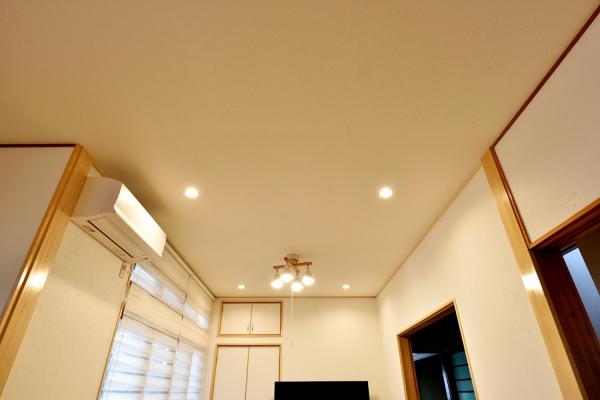 洋室(寝室・子供部屋)リフォーム 天井 有限会社共和木材